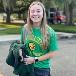 Meet your Posher, Mckenzie